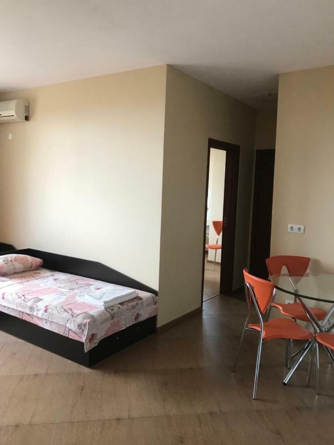Стаи И Апартаменти Под Наем Sveti Vlas Esterno foto
